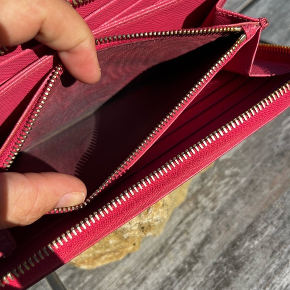 Prada Hot Pink Stefano leather zip around Wallet - Picture 4 of 8